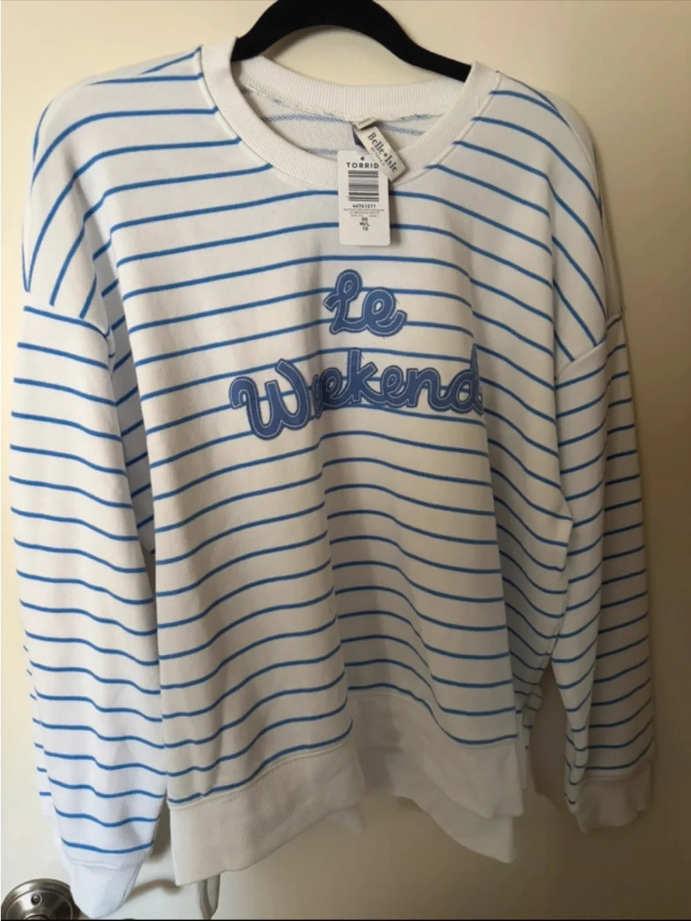 Torrid Sweatshirt 00 - M/L NWT